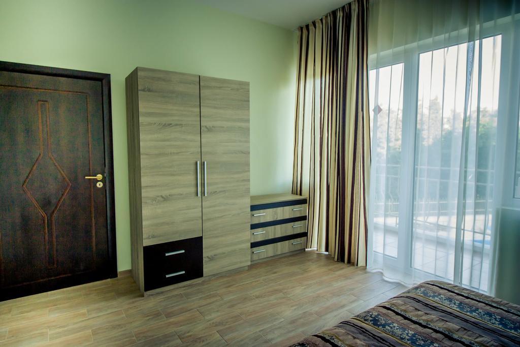 סנט קונסטנטין והלנה Apartcomplex Ritza מראה חיצוני תמונה